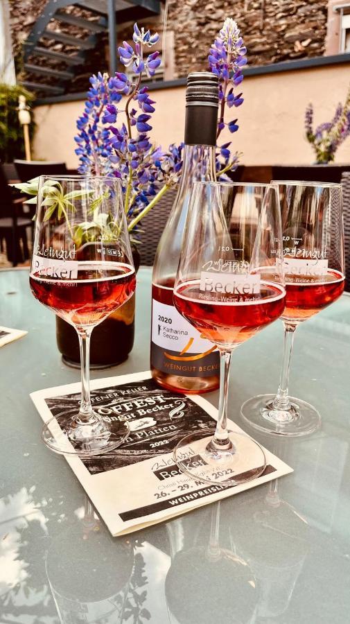 Weingut U. Gaestehaus Becker Platten 외부 사진
